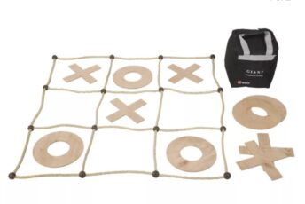 Giant Naughts and Crosses